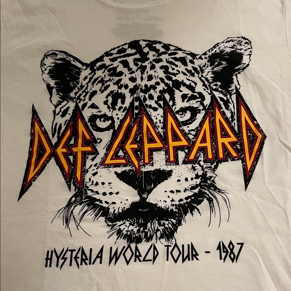 Def Leppard T Shirt White Size S Hysteria World Tour 1987 White Graphic T New - Picture 2 of 6